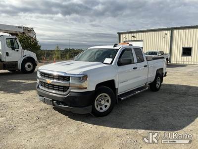 2016 Chevrolet Silverado 1500 4x4 Extended-Cab Pickup Truck