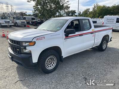 2019 Chevrolet Silverado 1500 4x4 Extended-Cab Pickup Truck