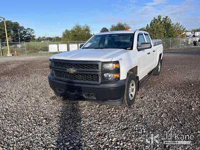 2015 Chevrolet Silverado 1500 Crew-Cab Pickup Truck