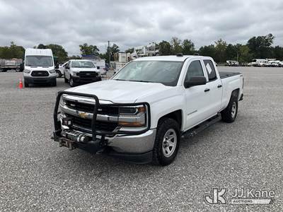2017 Chevrolet Silverado 1500 4x4 Extended-Cab Pickup Truck