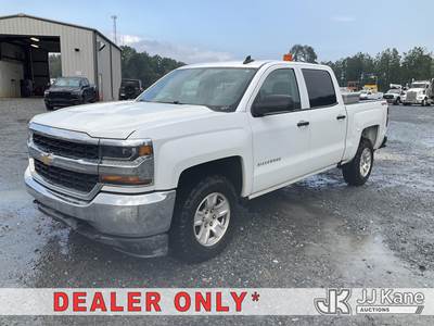 2018 Chevrolet Silverado 1500 4x4 Crew-Cab Pickup Truck