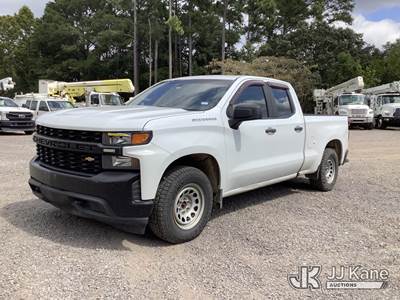 2019 Chevrolet Silverado 1500 Extended-Cab Pickup Truck