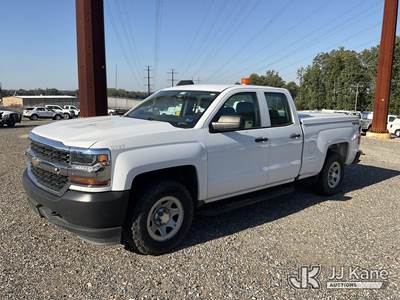 2017 Chevrolet Silverado 1500 4x4 Extended-Cab Pickup Truck
