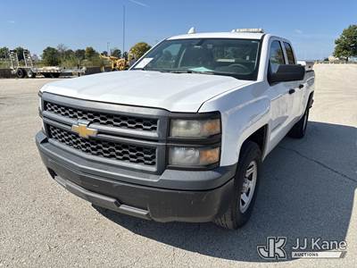 2015 Chevrolet Silverado 1500 Extended-Cab Pickup Truck
