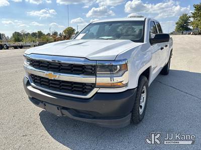 2016 Chevrolet Silverado 1500 Extended-Cab Pickup Truck