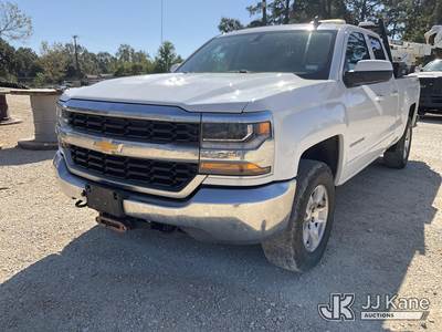 2019 Chevrolet Silverado 1500 4x4 Extended-Cab Pickup Truck