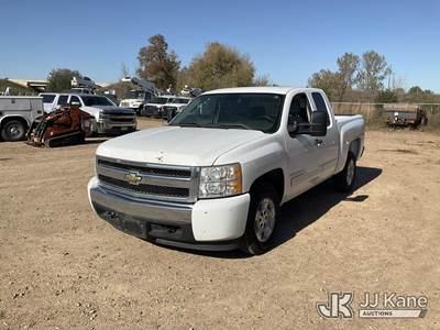 2008 Chevrolet Silverado 1500 Extended-Cab Pickup Truck