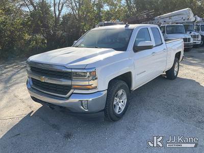 2018 Chevrolet Silverado 1500 4x4 Extended-Cab Pickup Truck