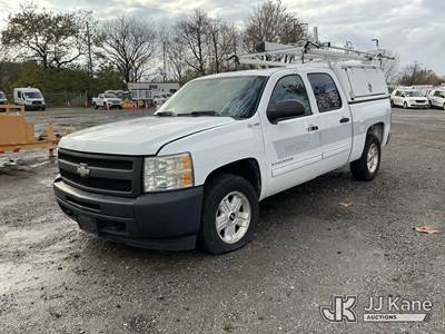 2010 Chevrolet Silverado 1500 Hybrid 2WD Crew-Cab Pickup Truck