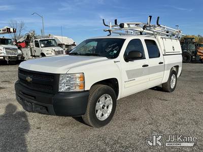 2010 Chevrolet Silverado 1500 Hybrid Extended-Cab Pickup Truck