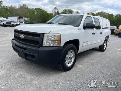 2010 Chevrolet Silverado Hybrid Crew-Cab Pickup Truck