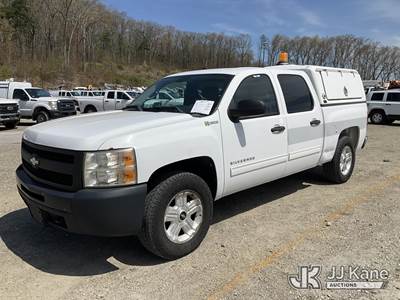 2010 Chevrolet Silverado 1500 Hybrid Crew-Cab Pickup Truck