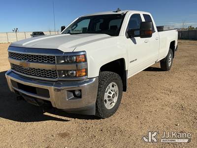 2019 Chevrolet Silverado 2500HD 4x4 Extended-Cab Pickup Truck