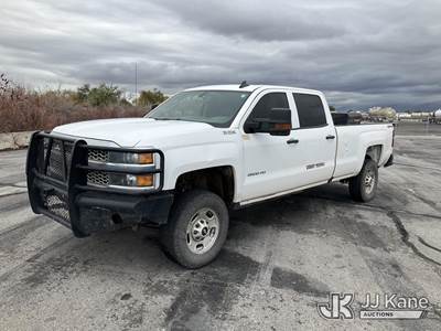 2019 Chevrolet Silverado 2500HD 4x4 Crew-Cab Pickup Truck