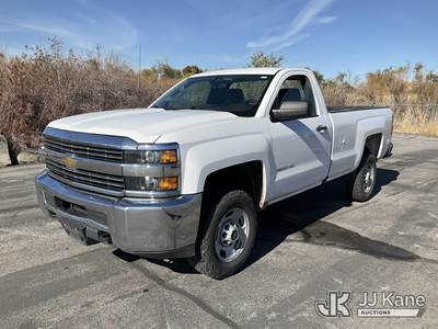2016 Chevrolet Silverado 2500HD 4x4 Pickup Truck