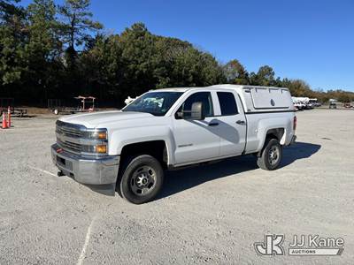2017 Chevrolet Silverado 2500HD 4x4 Extended-Cab Pickup Truck