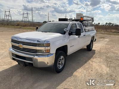 2015 Chevrolet Silverado 2500HD Extended-Cab Pickup Truck