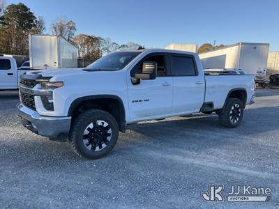 2020 Chevrolet Silverado 2500HD 4x4 Crew-Cab Pickup Truck