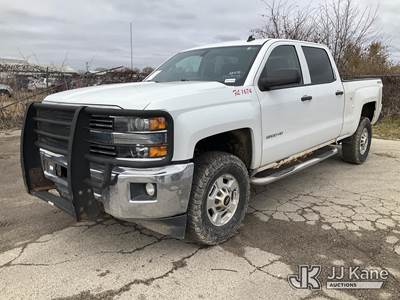 2015 Chevrolet Silverado 2500HD 4x4 Crew-Cab Pickup Truck