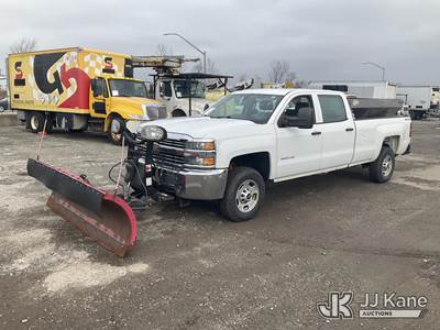 2015 Chevrolet Silverado 2500HD 4x4 Crew-Cab Pickup Truck