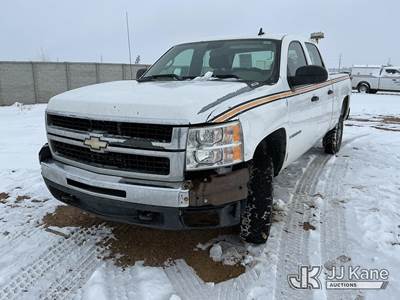 2009 Chevrolet Silverado 2500HD Crew-Cab Pickup Truck