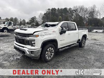 2025 Chevrolet Silverado 2500HD 4X4 Extended-Cab Pickup Truck
