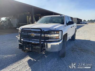 2018 Chevrolet Silverado 2500HD 4x4 Extended-Cab Pickup Truck