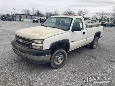 2005 Chevrolet Silverado 2500HD Pickup Truck
