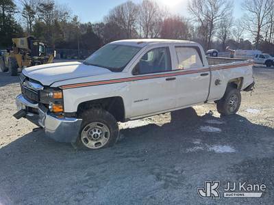 2018 Chevrolet Silverado 2500HD Crew-Cab Pickup Truck