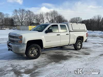 2015 Chevrolet Silverado 2500HD 4x4 Extended-Cab Pickup Truck