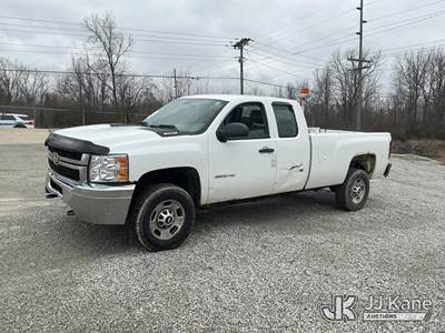 2011 Chevrolet Silverado 2500HD 4x4 Extended-Cab Pickup Truck