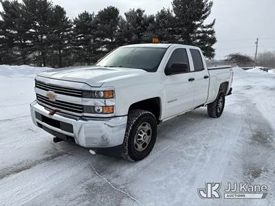 2015 Chevrolet Silverado 2500HD 4x4 Crew-Cab Pickup Truck