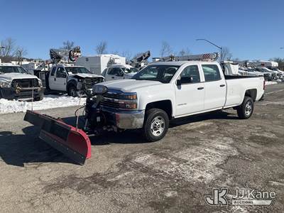 2015 Chevrolet Silverado 2500HD 4x4 Crew-Cab Pickup Truck