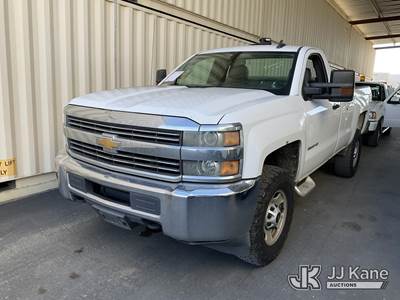 2015 Chevrolet Silverado 2500HD Pickup Truck