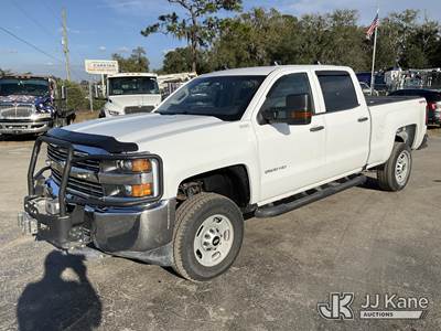 2018 Chevrolet Silverado 2500HD 4x4 Crew-Cab Pickup Truck