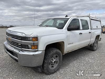 2018 Chevrolet Silverado 2500HD Crew-Cab Pickup Truck