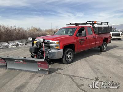 2015 Chevrolet Silverado 2500HD 4x4 Extended-Cab Pickup Truck