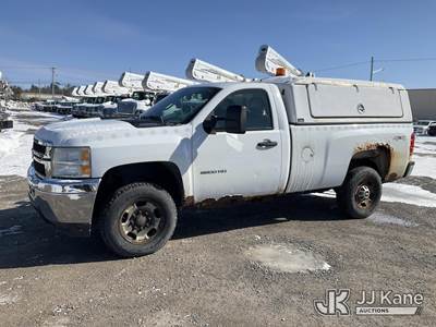 2011 Chevrolet Silverado 2500HD 4x4 Pickup Truck