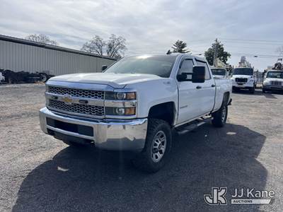 2019 Chevrolet Silverado 2500HD 4x4 Crew-Cab Pickup Truck