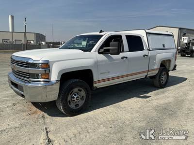 2018 Chevrolet Silverado 2500HD 4x4 Crew-Cab Pickup Truck