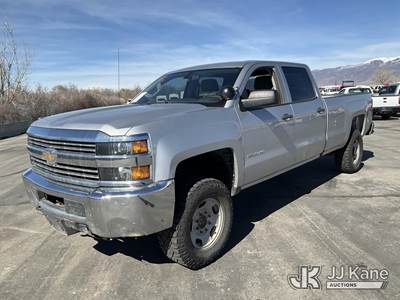 2018 Chevrolet Silverado 2500HD 4x4 Crew-Cab Pickup Truck