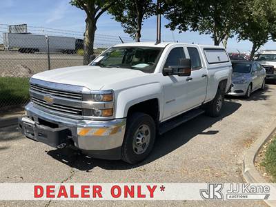 2016 Chevrolet Silverado 2500HD Extended-Cab Pickup Truck