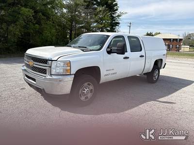 2014 Chevrolet Silverado 2500HD 4x4 Crew-Cab Pickup Truck