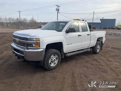 2015 Chevrolet Silverado 2500HD 4x4 Extended-Cab Pickup Truck