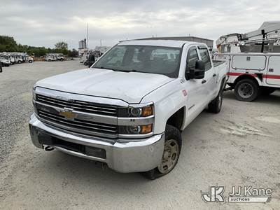 2017 Chevrolet Silverado 2500HD 4x4 8-cyl gas