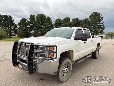 2019 Chevrolet Silverado 2500HD 4x4 Crew-Cab Pickup Truck