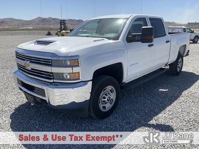 2017 Chevrolet Silverado 2500HD Crew-Cab Pickup Truck