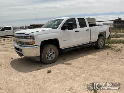 2019 Chevrolet Silverado 2500HD 4x4 Extended-Cab Pickup Truck