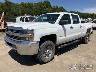 2018 Chevrolet Silverado 2500HD Crew-Cab Pickup Truck