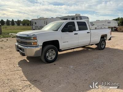 2015 Chevrolet Silverado 2500HD Crew-Cab Pickup Truck